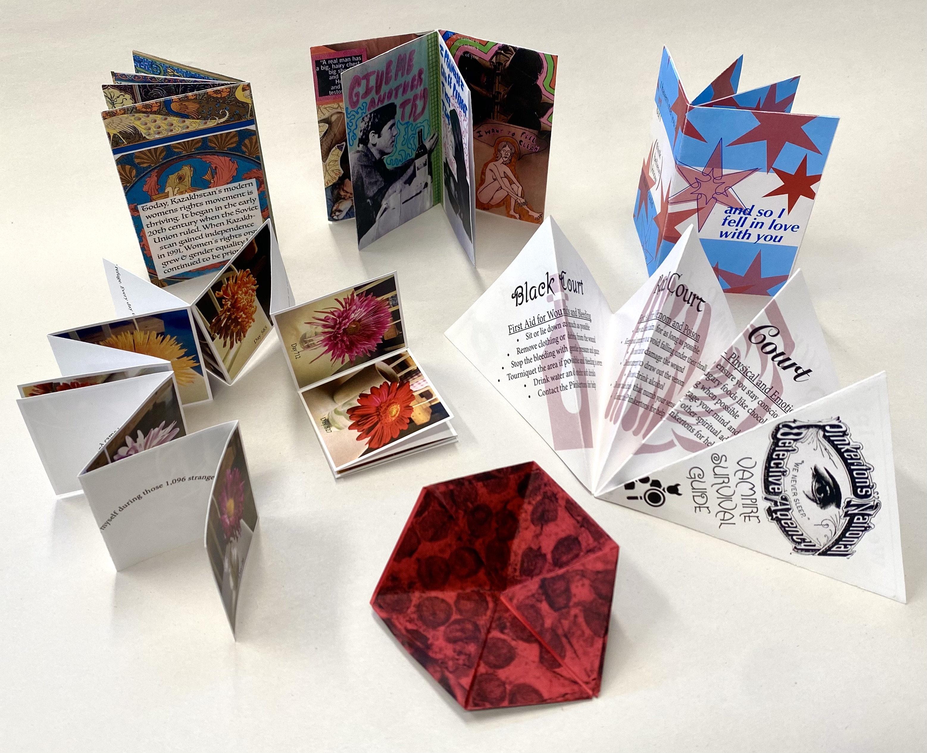 Digitally Designed Single-Sheet Books